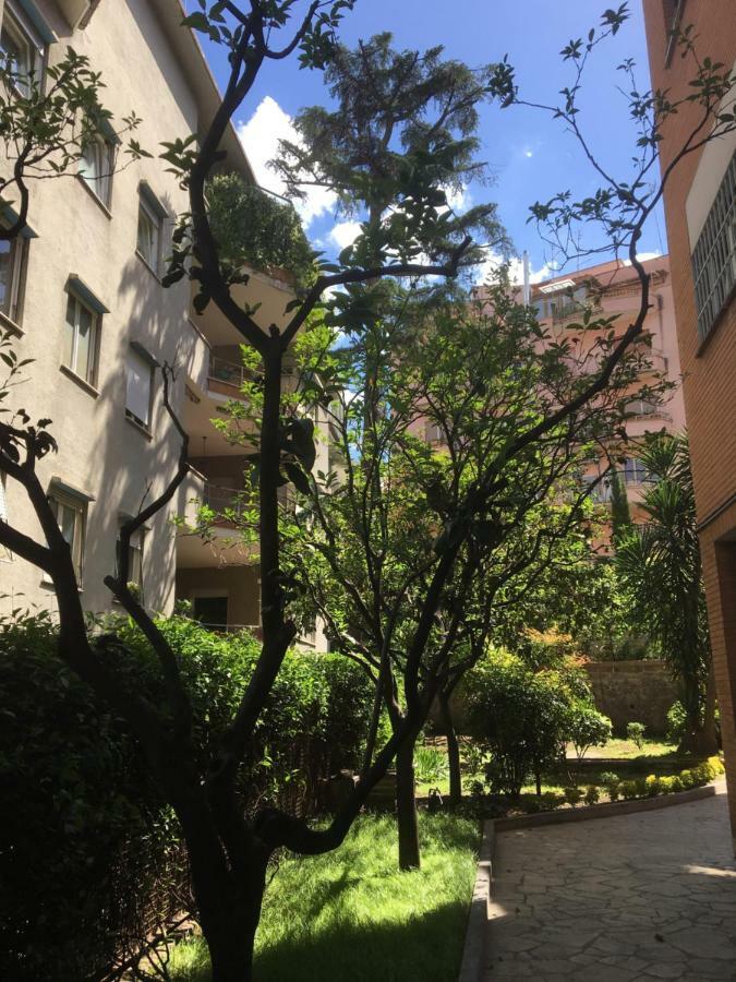 Gli Aranci Apartment Рим Екстериор снимка