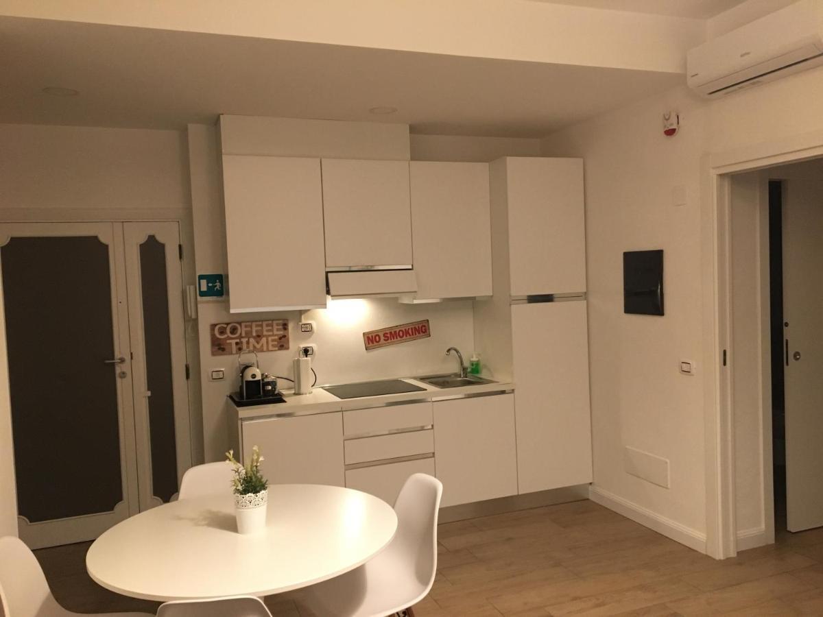 Gli Aranci Apartment Рим Екстериор снимка